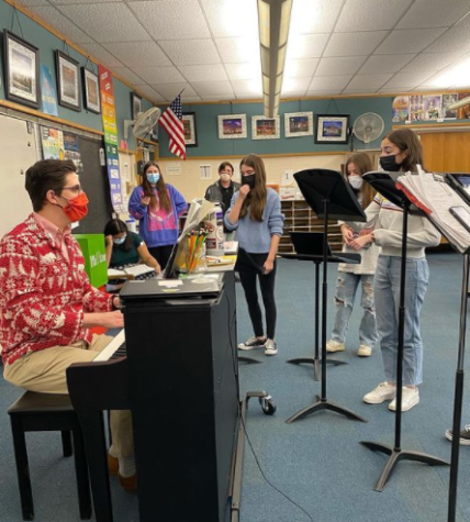 The March sisters played by Maddison Blaustien, 12, Celia Schmeidler, 12, Keira Marquez, 12, and Alex Corallo, 11, are already working hard in music rehearsals. Learning music fast is imperative, there wouldn’t be a musical without singing.